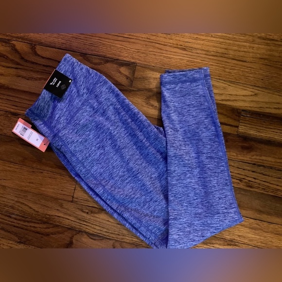 ZELOS size medium blue 7/8ths Capri LEGGINGS NWT - Picture 6 of 7